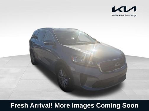 Everlasting Silver 2020 Kia Sorento LX