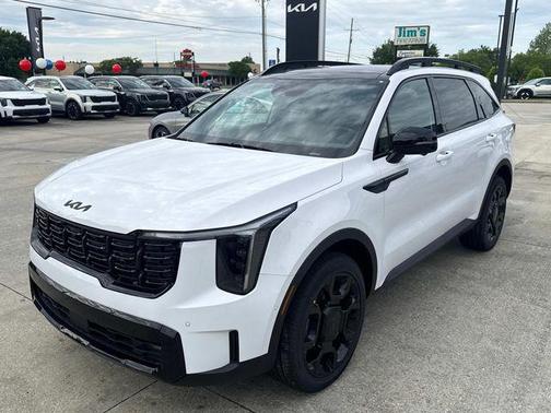 Glacial White Pearl 2026 Kia Sorento SX