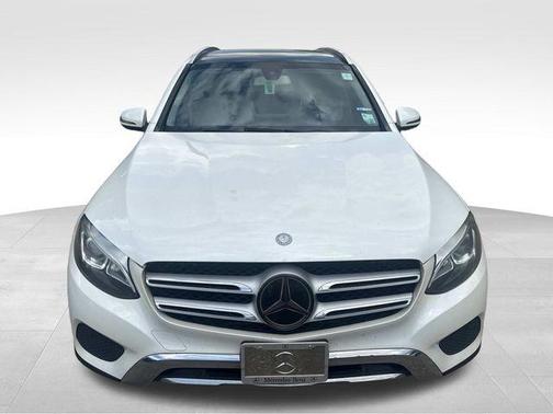 White 2017 Mercedes-Benz GLC 300 Base