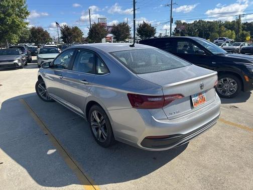 2022 Volkswagen Jetta 1.5T SE