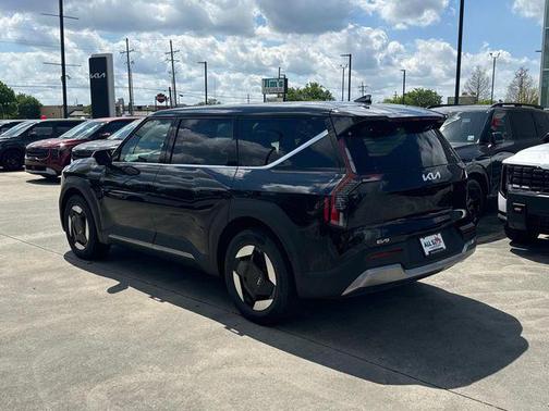 Ebony Black 2026 Kia EV9 Light Long Range