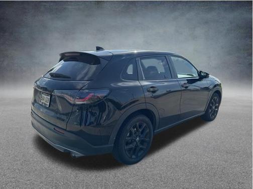 Crystal Black Pearl 2024 Honda HR-V 2WD Sport