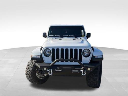 2023 Jeep Wrangler 4-Door Sahara Altitude 4x4