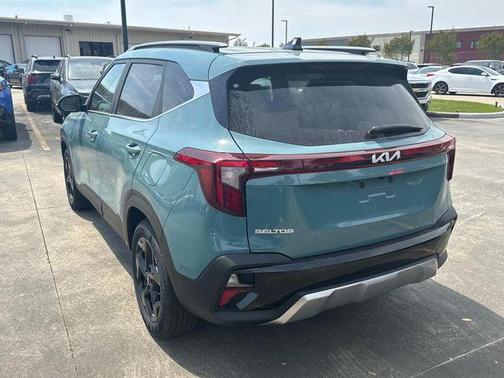 Blue 2026 Kia Seltos EX