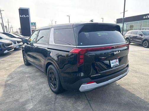 2026 Kia Carnival LXS