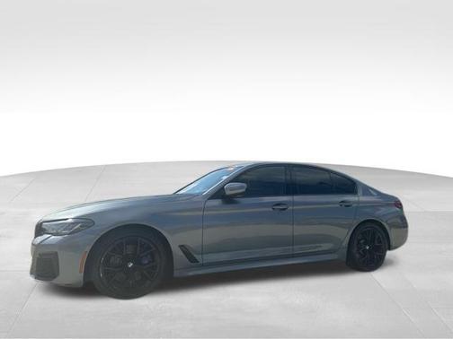 2021 BMW 530 530i
