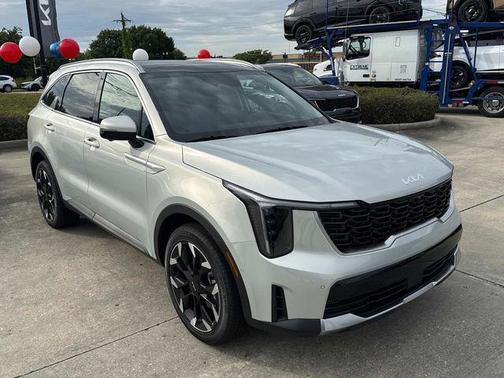 Ivory 2026 Kia Sorento SX