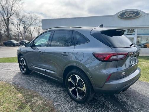 2024 Ford Escape ST-Line Elite