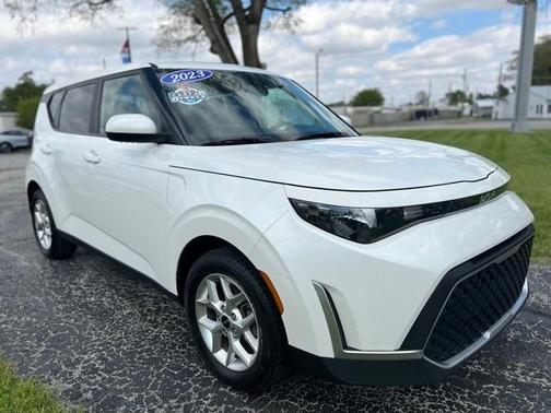 2023 Kia Soul LX