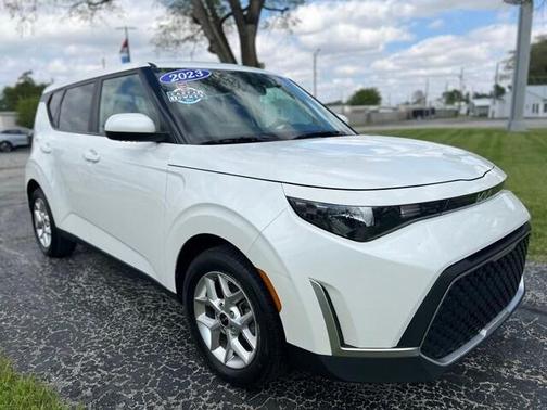 2023 Kia Soul LX