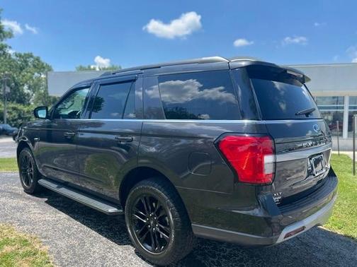 2022 Ford Expedition XLT