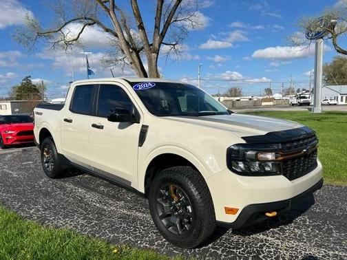 2024 Ford Maverick XLT