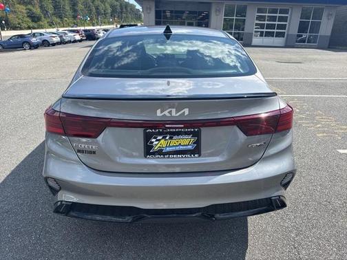 2022 Kia Forte GT-Line