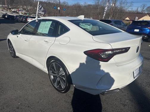 2025 Acura TLX Technology