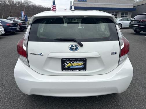 2015 Toyota Prius c Four