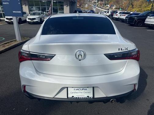 2019 Acura ILX Base