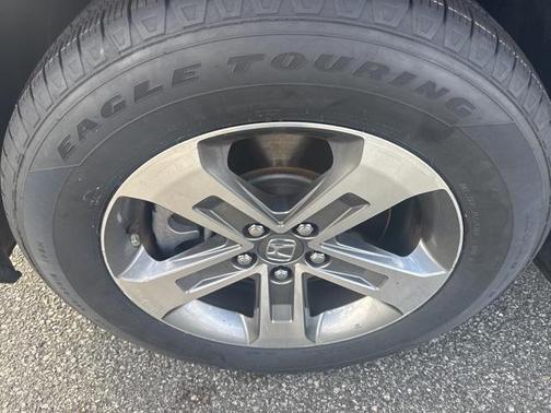 2023 Honda Pilot AWD EX-L 8 Passenger