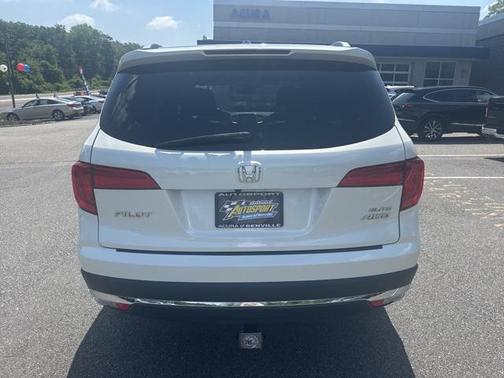 2017 Honda Pilot Elite