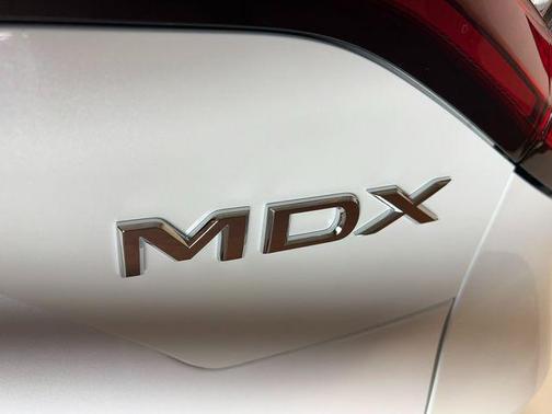 Platinum White Pearl 2026 Acura MDX Standard