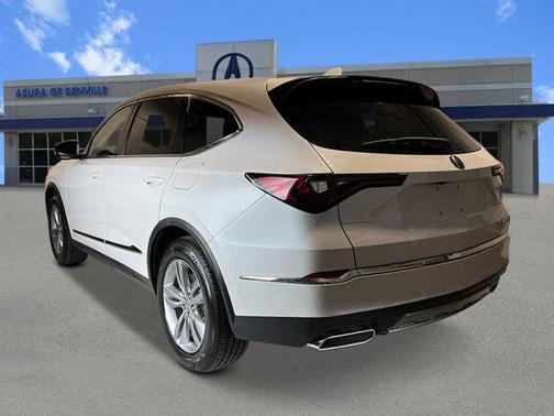 Platinum White Pearl 2026 Acura MDX Standard