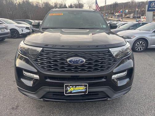 2022 Ford Explorer ST-Line