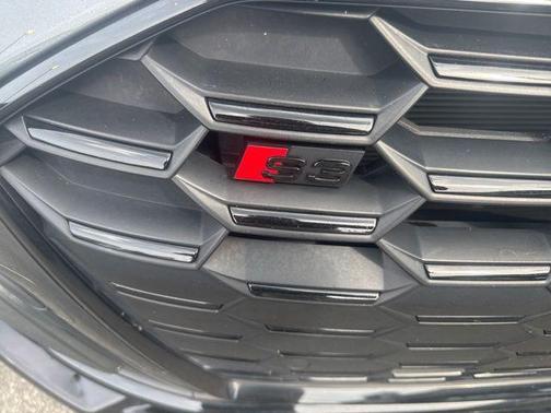 Daytona Gray Pearl Effect 2024 Audi S3 Premium TFSI quattro S tronic
