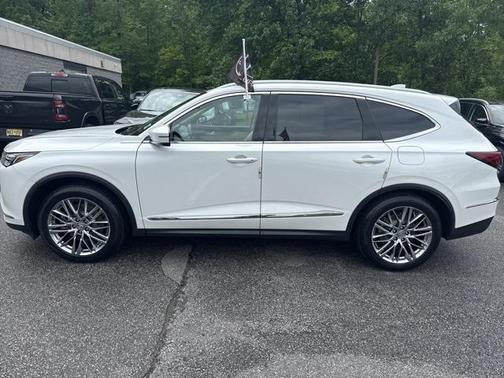 2022 Acura MDX Advance Package
