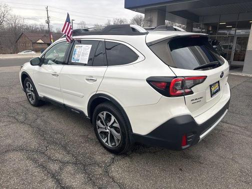 2021 Subaru Outback Touring XT