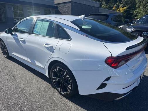 2024 Kia K5 GT-Line