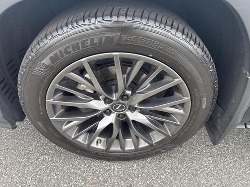 2022 Lexus RX 350 F SPORT Handling