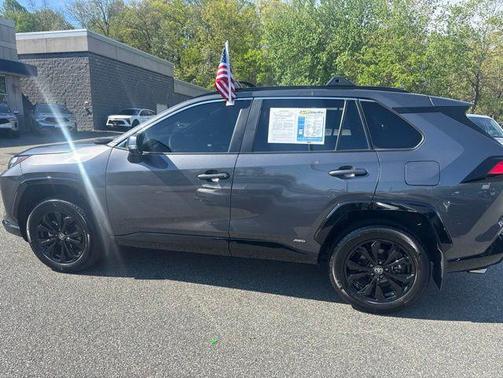 Magnetic Gray Metallic 2025 Toyota RAV4 Hybrid SE