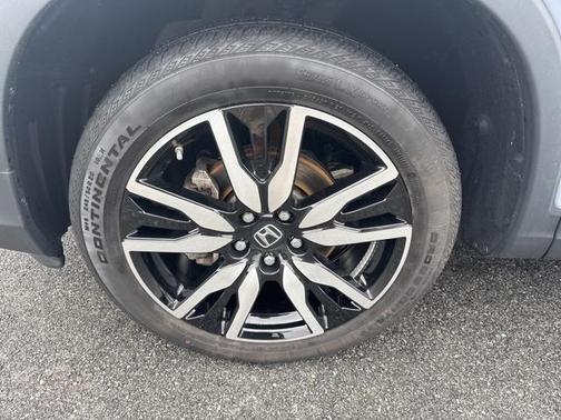 2022 Honda Pilot Touring 8-Passenger