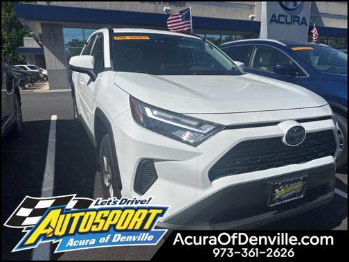 2022 Toyota RAV4 Hybrid XLE