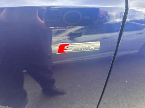 2021 Audi Q3 45 S line Premium