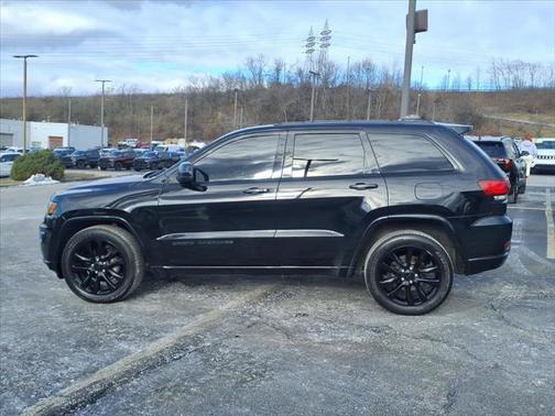 2018 Jeep Grand Cherokee Altitude 4x4