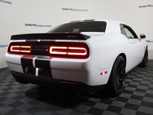 2016 Dodge Challenger SRT Hellcat