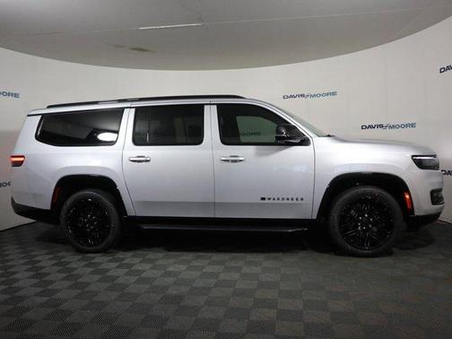 2025 Jeep Wagoneer L Series II