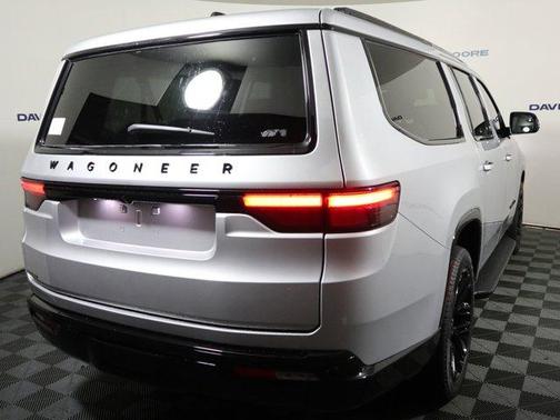 2025 Jeep Wagoneer L Series II