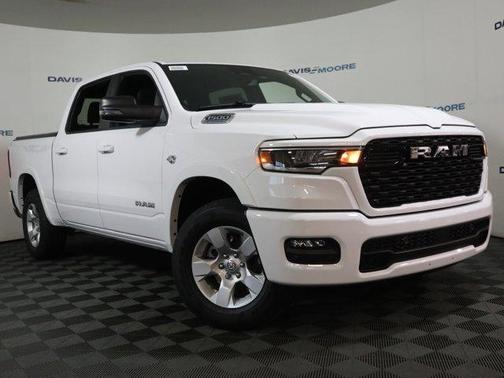 Bright White Clearcoat 2026 RAM 1500 Big Horn