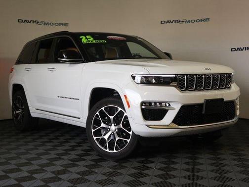 2025 Jeep Grand Cherokee Summit
