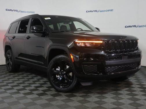 2025 Jeep Grand Cherokee L Laredo