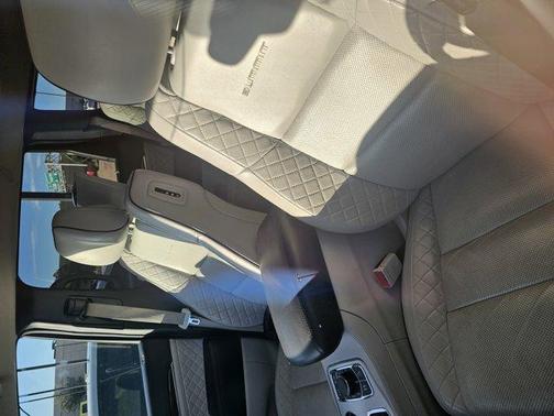 2019 Jeep Grand Cherokee Summit