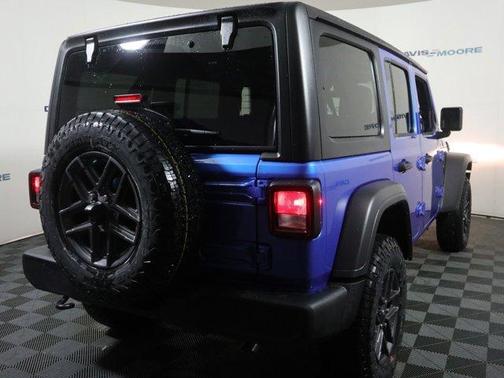 2025 Jeep Wrangler Sport RHD