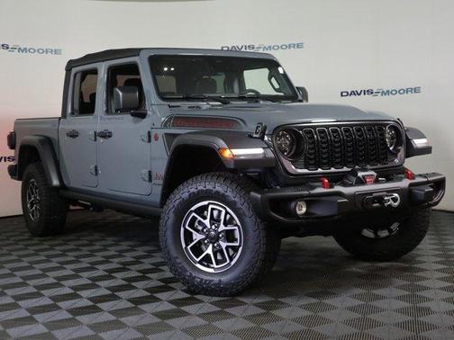 Anvil Clearcoat 2026 Jeep Gladiator Shadow Ops