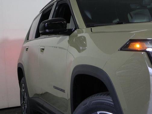 41 2026 Jeep Cherokee LAREDO/LIMITED