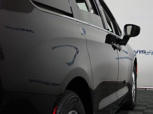 2023 Chrysler Pacifica Touring-L