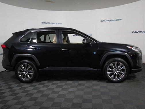 2019 Toyota RAV4 Limited