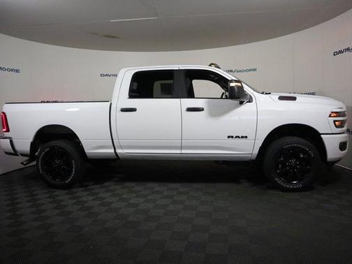 Bright White Clearcoat 2026 RAM 2500 Big Horn