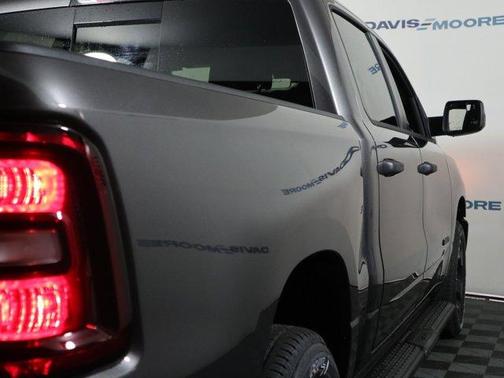 Granite Crystal Clearcoat Metallic 2026 RAM 1500 Express