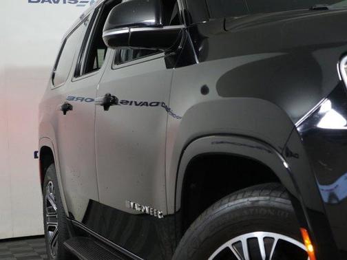 2023 Jeep Wagoneer L Series II